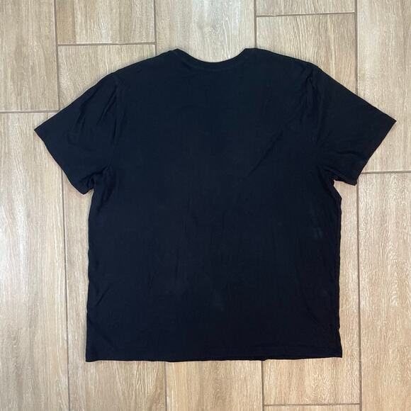 Disney Mickey Mouse Trick or Treat Halloween T-Shirt Black XL Old Navy Glow - Picture 2 of 7